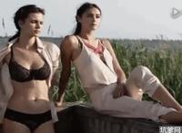 日本邪恶动态图72期：优衣库试衣间全视频