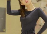 甄嬛与允礼番外肉动态图：古代妃嫔侍寝能叫吗