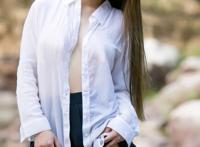 表嫂你好紧嗯：我跟着表嫂一起去打工