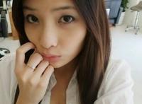 很嫩的艺校生12p：微信的骚女10p