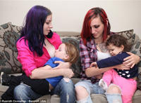 别人的妈妈：同学的妈妈喂我喝母乳