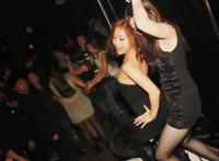 ktv图片喝酒唱歌图片：夜场图片现实手机照片