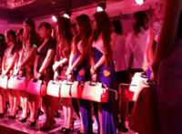 风满熟女老娘们30p图片：亚洲图片区偷拍24p