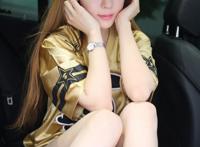 张筱雨极品阴部写真：美女全裸下体阴沟