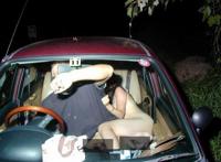 90后山野野战门图片：野战门照片原图最新，大白天打野战视频