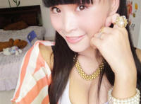 男朋友看我的胸就硬：男朋友想要我的胸照片