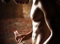 男人牛子硬图片：男人牛子照片真实的