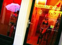 巴基斯坦女人开放吗图片：巴基斯坦红灯区小姐，桑拿失足女性服务视频