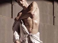 男生平时丁丁放哪图片：摸男生丁丁注意什么图解