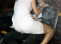 外国人活春官火车视频：汽车活春官视频图