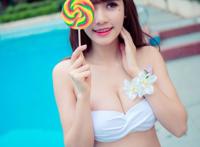 男孩初中和妈妈睡一起图：男生和妈妈一起睡觉