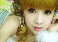 漂亮10岁女孩图片大全：13岁女孩的生活照大全