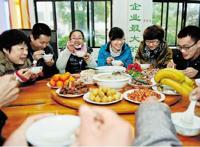 健康过元宵节九类人不宜食用汤圆