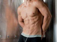 男孩怎么玩自己j j：青春期男孩的丁丁图片