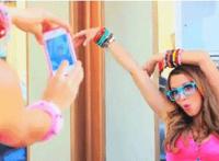 有哪些电影很黄很暴力：很黄很暴力动态图