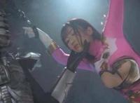 女奥特曼被怪兽摸全身搜狐视频：女奥特曼被怪兽摸全身