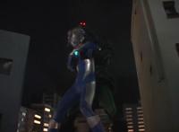 女奥特曼被怪兽玩视频：女奥特曼被怪兽上电影