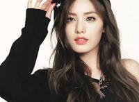 带遥控蝴蝶上街感受：穿戴遥控蝴蝶上课视频 遥控蝴蝶上班被发现了