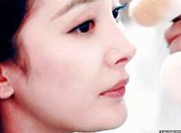 男朋友让我用遥控蝴蝶：电动蝴蝶穿上街的经历