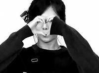 老头偷腥吃奶更多图片：老头子些老太婆抽