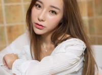 老公当我面吃他妈的奶：老公每晚搞的我受不了