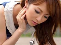 大桥未久退役流眼泪：大桥未久和70老头封面