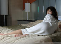 小鲜肉中年单身女：中年女人爱上小鲜肉