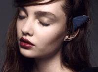 约炮40妇女村姑也疯狂：女人嘴大 下面也大?