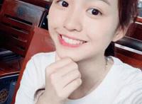 美女吐精表情图：喝女生呕吐物动态图片
