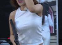 我被抱着边走边顶弄 四爷律动h文受孕