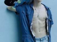 男孩下体发育图片大全:帅哥图片 男孩下体发育图片大全:帅哥图片