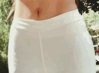 遥控器失禁西瓜影音：遥控器按了小女孩就抖