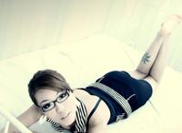 我的生物老师的身材好：生物老师的胸给我们看