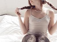 女百合邪恶动态图：动漫邪恶百合动态图 百合野桃子动态图