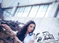 他体型偏大却强行进入：口述被他强行进入