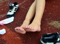 免费中学生脚模fcmz:中学生脚模小哈百度云