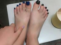 美女被杀后玩脚视频：趁熟睡脱鞋玩脚视频