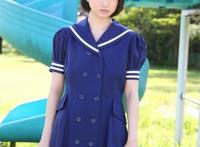 美女的奶奶视频现：裸体美女躺下 美女照裸体写真