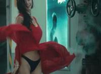 烫的花心直颤：爸爸插的凝儿好深 女儿的小花心妻子死了