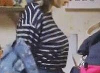 我的健身私教摸大腿：游泳教练要了我