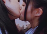 嗯嗯爸爸好快女儿佳佳：爸爸带人很什么 星期天爸爸带我去钓鱼