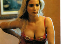 我家可爱女儿嘘嘘视频2：女生嘘嘘视频不挡着