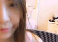 大女儿,二女儿爸爸吃奶：爸爸靠我弄我揉我
