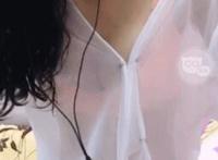 了50岁吃母乳视频：小猫吃人奶日本