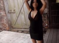 女友闺蜜润湿我第一节：互慰嗯啊 嗯啊,两个女人互舔