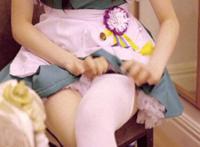 男女强吻全身的视频：GIF女上男下吃奶奶