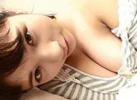 ,17少女的私处图片：女性自慰时的图片