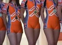 欧美萝莉骆驼趾视频：骆驼趾魅力的沟图集