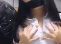 奴跪爬主人责罚规矩：主人玉势奴规矩泄 下奴爬到主人脚下伺候