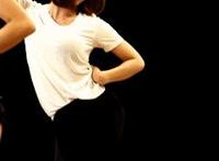 宝贝我想要你都湿透了好紧嗯啊宝贝腿张开乖：嗯,宝贝,床品不赖嘛